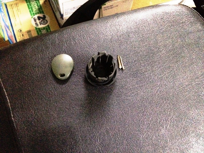 Clip: Giả khách mua kẹo cao su để trộm xe SH ảnh 3